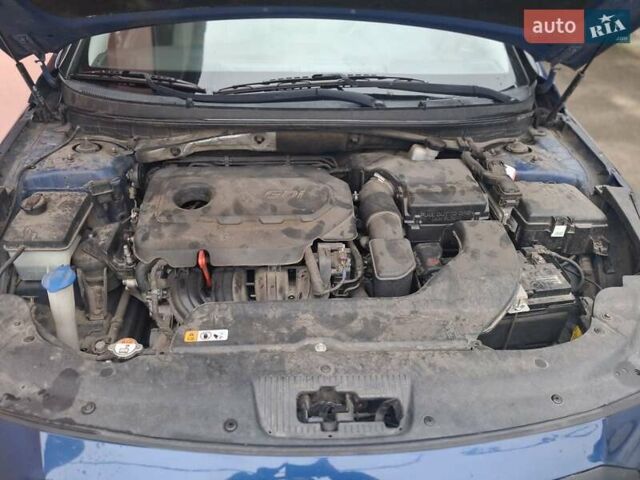 Синій Хендай Соната, об'ємом двигуна 2.36 л та пробігом 185 тис. км за 12500 $, фото 12 на Automoto.ua