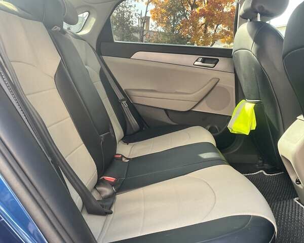 Синій Хендай Соната, об'ємом двигуна 2.4 л та пробігом 127 тис. км за 10500 $, фото 10 на Automoto.ua
