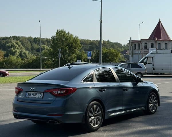 Синий Хендай Соната, объемом двигателя 2.4 л и пробегом 78 тыс. км за 11700 $, фото 4 на Automoto.ua