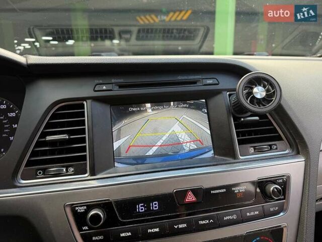 Синий Хендай Соната, объемом двигателя 2.36 л и пробегом 252 тыс. км за 9790 $, фото 17 на Automoto.ua