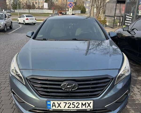 Синий Хендай Соната, объемом двигателя 2.4 л и пробегом 120 тыс. км за 10500 $, фото 7 на Automoto.ua