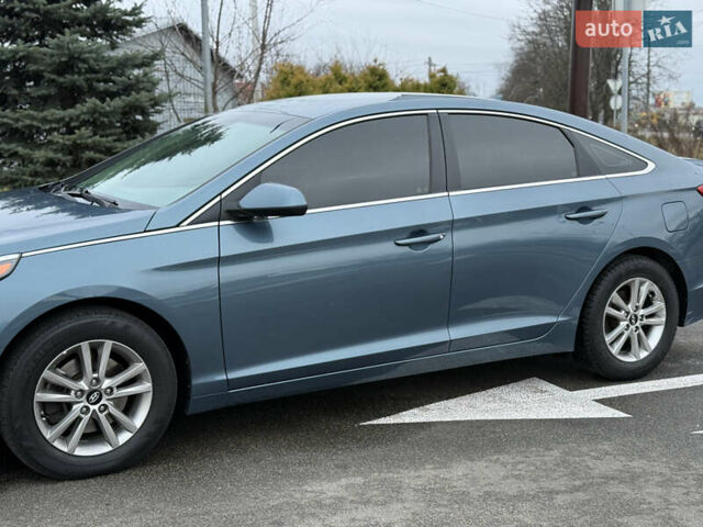 Синій Хендай Соната, об'ємом двигуна 2.36 л та пробігом 113 тис. км за 9900 $, фото 9 на Automoto.ua