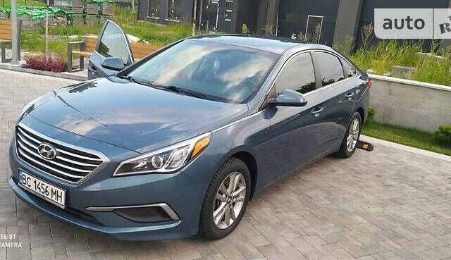 Синий Хендай Соната, объемом двигателя 2.4 л и пробегом 144 тыс. км за 12100 $, фото 10 на Automoto.ua