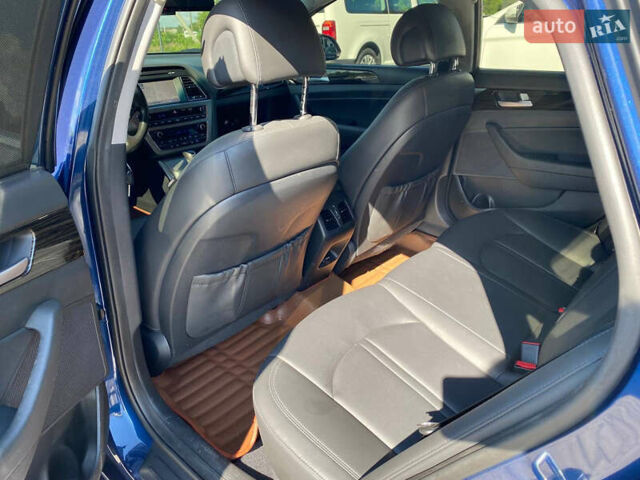 Синій Хендай Соната, об'ємом двигуна 1.7 л та пробігом 66 тис. км за 14900 $, фото 10 на Automoto.ua