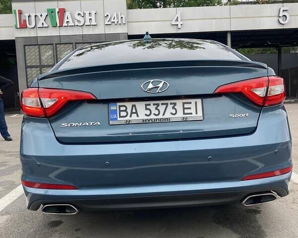 Синий Хендай Соната, объемом двигателя 2.4 л и пробегом 140 тыс. км за 12700 $, фото 3 на Automoto.ua