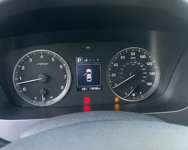 Синий Хендай Соната, объемом двигателя 2.36 л и пробегом 285 тыс. км за 10800 $, фото 15 на Automoto.ua