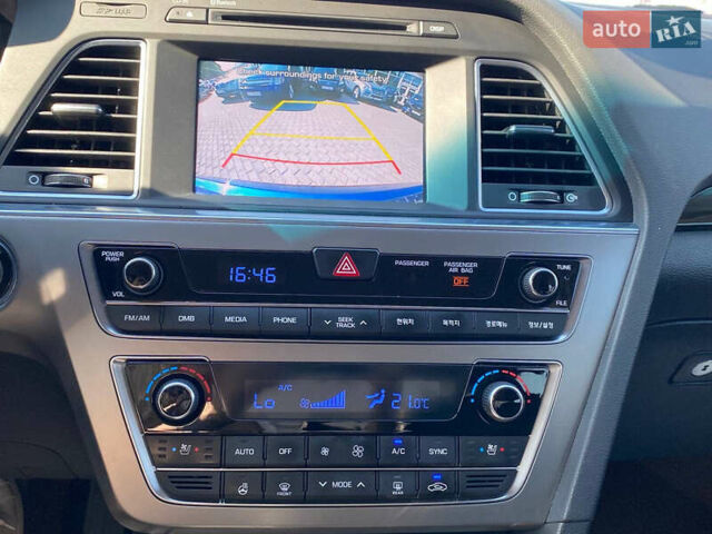 Синій Хендай Соната, об'ємом двигуна 1.7 л та пробігом 66 тис. км за 14900 $, фото 16 на Automoto.ua