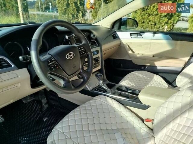 Синий Хендай Соната, объемом двигателя 2.36 л и пробегом 219 тыс. км за 10200 $, фото 13 на Automoto.ua