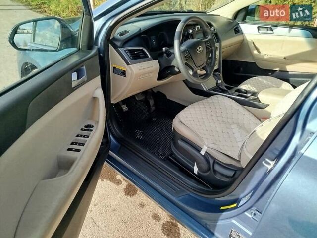 Синий Хендай Соната, объемом двигателя 2.36 л и пробегом 219 тыс. км за 10200 $, фото 17 на Automoto.ua