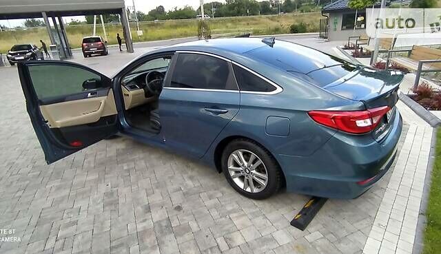 Синий Хендай Соната, объемом двигателя 2.4 л и пробегом 144 тыс. км за 12100 $, фото 11 на Automoto.ua