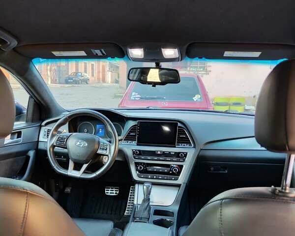 Хендай Соната 2016 в Одессе на Automoto.ua Синий Хендай Соната, объемом двигателя 2 л и пробегом 70 тыс. км за 16000 $, фото 21 на Automoto.ua