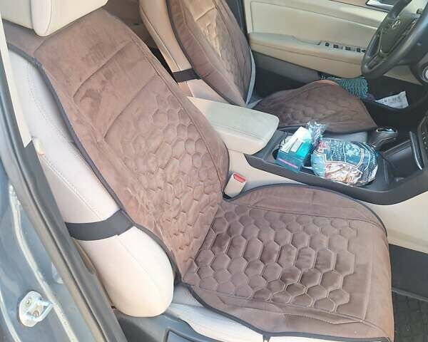 Хендай Соната 2017 в Днепре (Днепропетровске) на Automoto.ua Синий Хендай Соната, объемом двигателя 2.36 л и пробегом 69 тыс. км за 11000 $, фото 7 на Automoto.ua