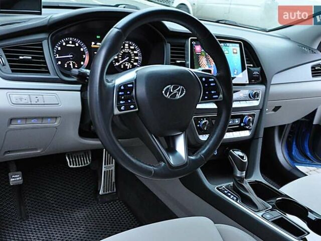Синій Хендай Соната, об'ємом двигуна 2.4 л та пробігом 62 тис. км за 15200 $, фото 27 на Automoto.ua