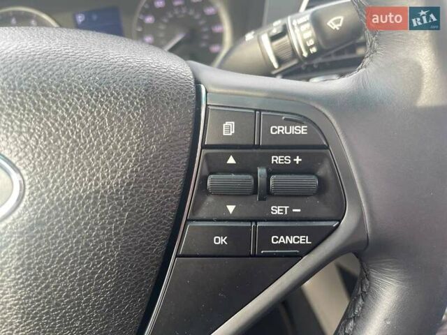 Синій Хендай Соната, об'ємом двигуна 2.36 л та пробігом 162 тис. км за 12500 $, фото 25 на Automoto.ua