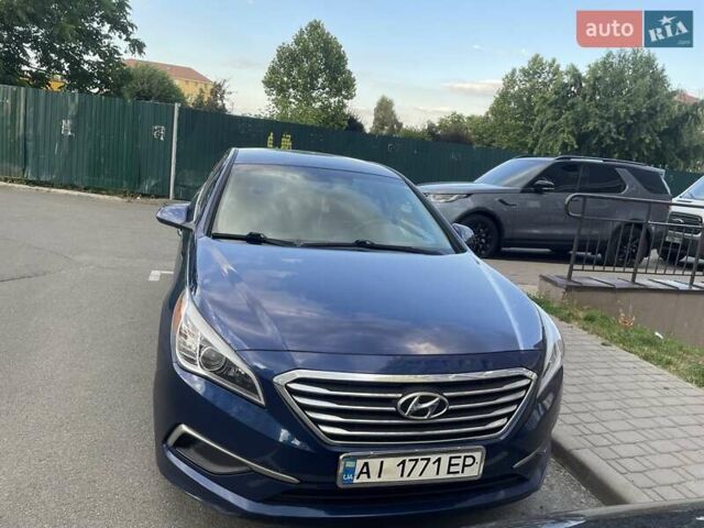 Синий Хендай Соната, объемом двигателя 2.36 л и пробегом 150 тыс. км за 11200 $, фото 3 на Automoto.ua