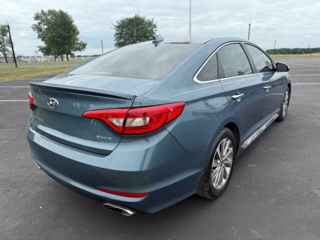 Синий Хендай Соната, объемом двигателя 2.4 л и пробегом 52 тыс. км за 5500 $, фото 6 на Automoto.ua