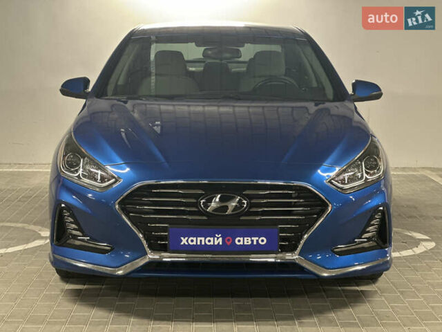 Хендай Соната 2017 в Киеве на Automoto.ua Синий Хендай Соната, объемом двигателя 2.36 л и пробегом 112 тыс. км за 11900 $, фото 1 на Automoto.ua