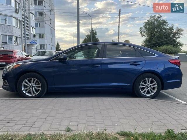 Синий Хендай Соната, объемом двигателя 2.36 л и пробегом 150 тыс. км за 11200 $, фото 6 на Automoto.ua