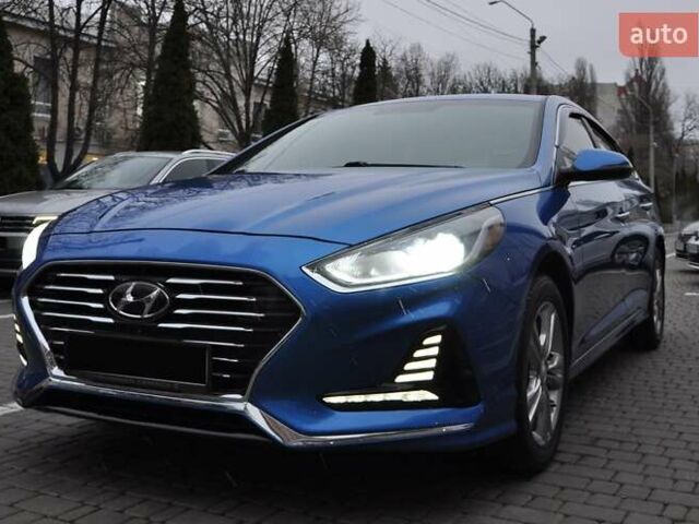 Синій Хендай Соната, об'ємом двигуна 2.4 л та пробігом 62 тис. км за 15200 $, фото 1 на Automoto.ua