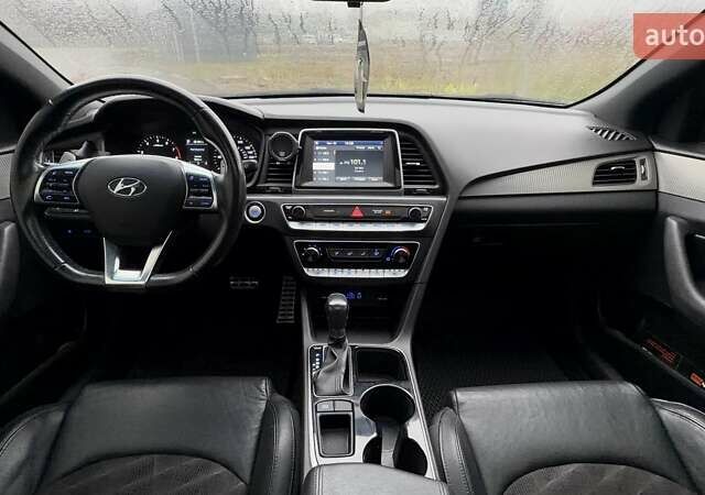 Синий Хендай Соната, объемом двигателя 2.4 л и пробегом 148 тыс. км за 13500 $, фото 17 на Automoto.ua