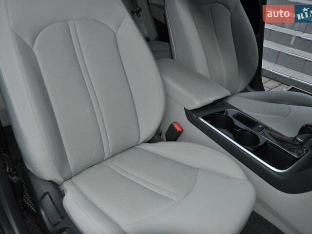 Синій Хендай Соната, об'ємом двигуна 2.4 л та пробігом 62 тис. км за 15200 $, фото 21 на Automoto.ua