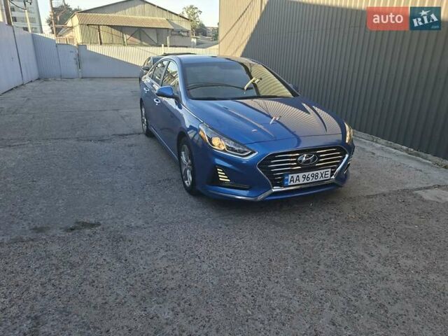 Хендай Соната 2017 в Киеве на Automoto.ua Синий Хендай Соната, объемом двигателя 2.36 л и пробегом 90 тыс. км за 11999 $, фото 2 на Automoto.ua