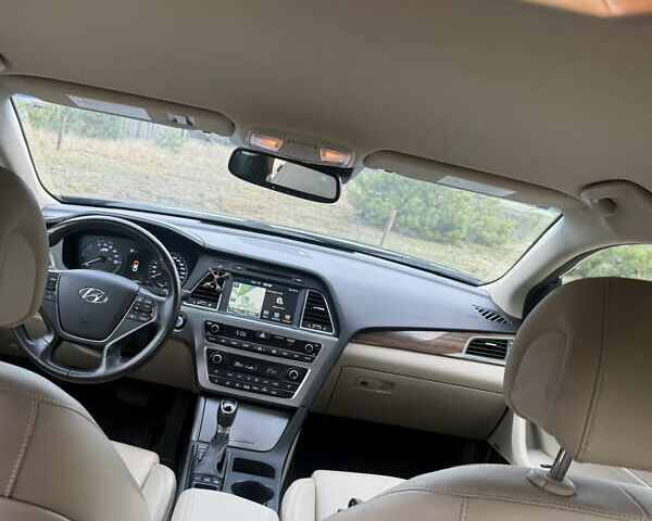 Синий Хендай Соната, объемом двигателя 2 л и пробегом 71 тыс. км за 16200 $, фото 12 на Automoto.ua