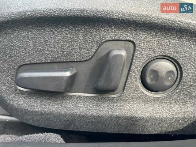 Синій Хендай Соната, об'ємом двигуна 2.36 л та пробігом 162 тис. км за 12500 $, фото 34 на Automoto.ua