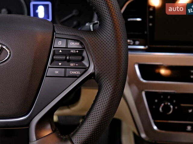 Синий Хендай Соната, объемом двигателя 2.4 л и пробегом 229 тыс. км за 10900 $, фото 18 на Automoto.ua