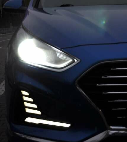 Синій Хендай Соната, об'ємом двигуна 2.4 л та пробігом 62 тис. км за 15200 $, фото 10 на Automoto.ua