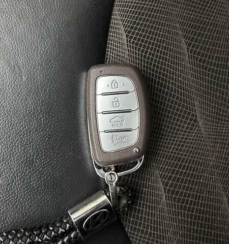 Синий Хендай Соната, объемом двигателя 2.4 л и пробегом 148 тыс. км за 13500 $, фото 24 на Automoto.ua