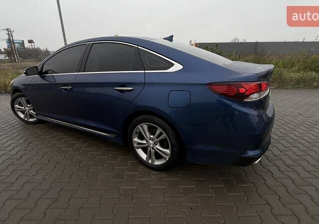 Синий Хендай Соната, объемом двигателя 2.4 л и пробегом 148 тыс. км за 13500 $, фото 5 на Automoto.ua