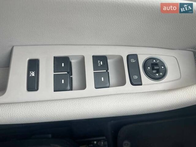 Синій Хендай Соната, об'ємом двигуна 2.36 л та пробігом 162 тис. км за 12500 $, фото 33 на Automoto.ua