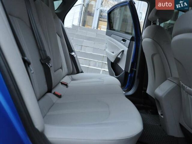 Синій Хендай Соната, об'ємом двигуна 2.4 л та пробігом 62 тис. км за 15200 $, фото 17 на Automoto.ua