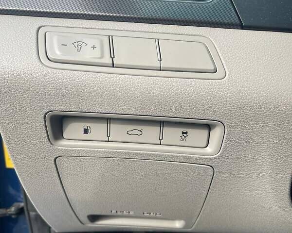 Синій Хендай Соната, об'ємом двигуна 2.36 л та пробігом 162 тис. км за 12500 $, фото 20 на Automoto.ua