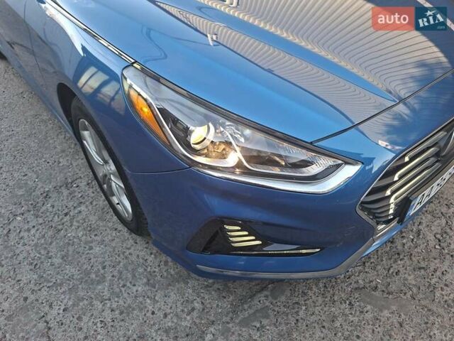 Хендай Соната 2017 в Киеве на Automoto.ua Синий Хендай Соната, объемом двигателя 2.36 л и пробегом 90 тыс. км за 11999 $, фото 7 на Automoto.ua