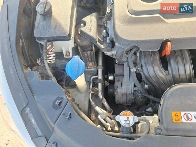 Хендай Соната 2017 в Днепре (Днепропетровске) на Automoto.ua Синий Хендай Соната, объемом двигателя 2.36 л и пробегом 69 тыс. км за 11000 $, фото 6 на Automoto.ua