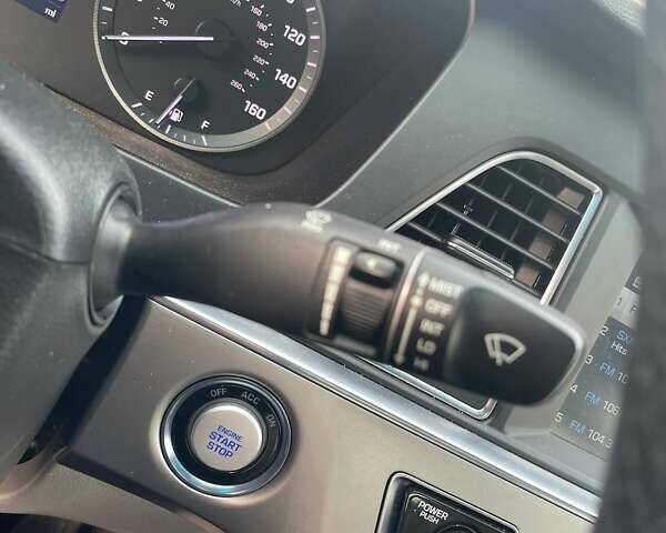 Синій Хендай Соната, об'ємом двигуна 2.36 л та пробігом 162 тис. км за 12500 $, фото 19 на Automoto.ua