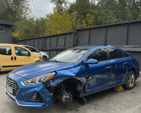 Синий Хендай Соната, объемом двигателя 2.36 л и пробегом 85 тыс. км за 5500 $, фото 5 на Automoto.ua