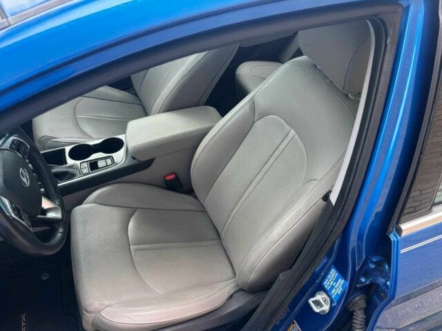 Хендай Соната 2018 в Львове на Automoto.ua Синий Хендай Соната, объемом двигателя 2.4 л и пробегом 47 тыс. км за 8000 $, фото 8 на Automoto.ua