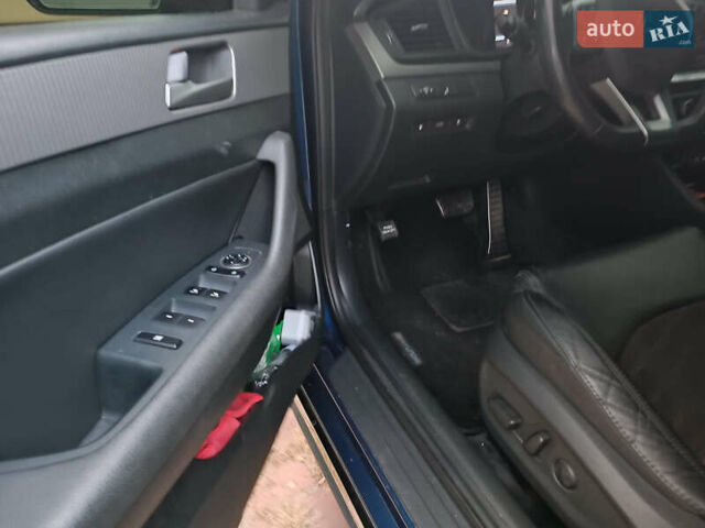 Синій Хендай Соната, об'ємом двигуна 2.4 л та пробігом 184 тис. км за 15900 $, фото 5 на Automoto.ua