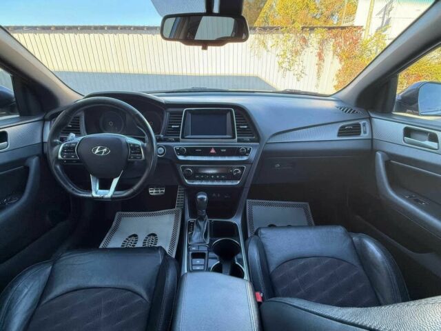 Синий Хендай Соната, объемом двигателя 2.4 л и пробегом 31 тыс. км за 1800 $, фото 11 на Automoto.ua