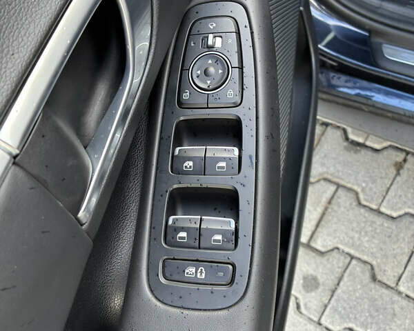 Синій Хендай Соната, об'ємом двигуна 2 л та пробігом 172 тис. км за 20000 $, фото 13 на Automoto.ua