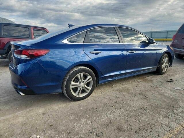 Хендай Соната 2019 в Кривом Роге на Automoto.ua Синий Хендай Соната, объемом двигателя 2.4 л и пробегом 66 тыс. км за 2000 $, фото 2 на Automoto.ua