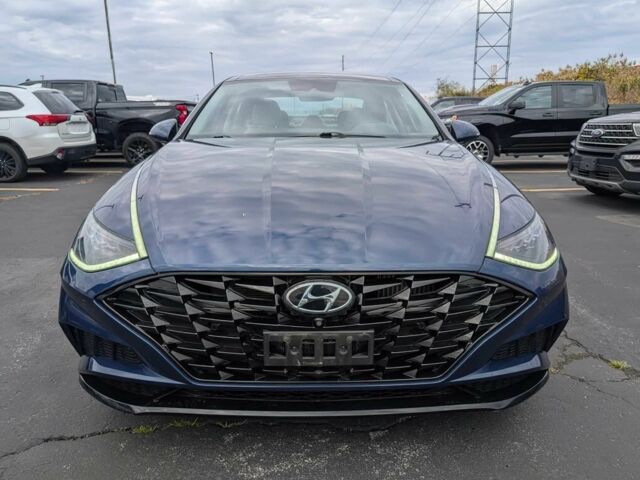 Синий Хендай Соната, объемом двигателя 1.6 л и пробегом 40 тыс. км за 3800 $, фото 1 на Automoto.ua