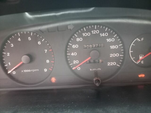 Зеленый Хендай Соната, объемом двигателя 2 л и пробегом 308 тыс. км за 1800 $, фото 7 на Automoto.ua