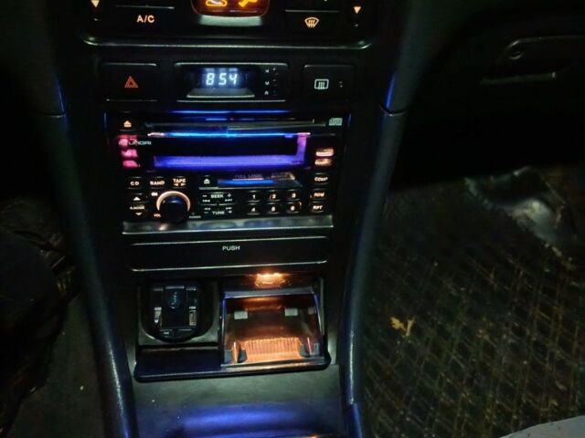 Зеленый Хендай Соната, объемом двигателя 0 л и пробегом 300 тыс. км за 1650 $, фото 5 на Automoto.ua