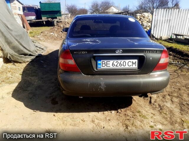 Зелений Хендай Соната, об'ємом двигуна 2 л та пробігом 0 тис. км за 1300 $, фото 5 на Automoto.ua