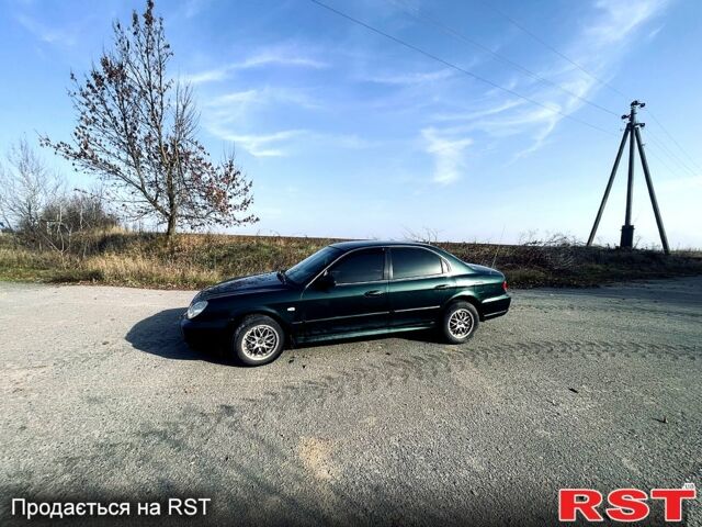 Зеленый Хендай Соната, объемом двигателя 2 л и пробегом 250 тыс. км за 3500 $, фото 1 на Automoto.ua