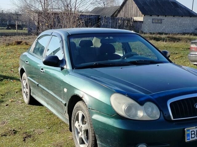 Зеленый Хендай Соната, объемом двигателя 2 л и пробегом 257 тыс. км за 3000 $, фото 1 на Automoto.ua